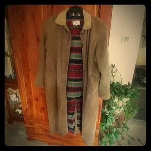 Brandon Thomas coat